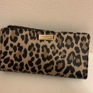 Kate Spade Bifold wallet